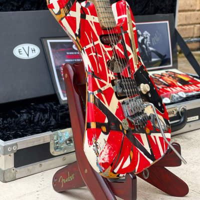 Fender Custom Shop EVH  Frankenstein Replica Eddie Van Halen and Chip Ellis Masterbuilt Hand Signed image 4