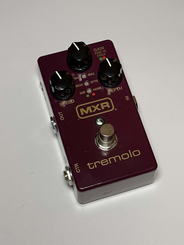 MXR M305 Tremolo