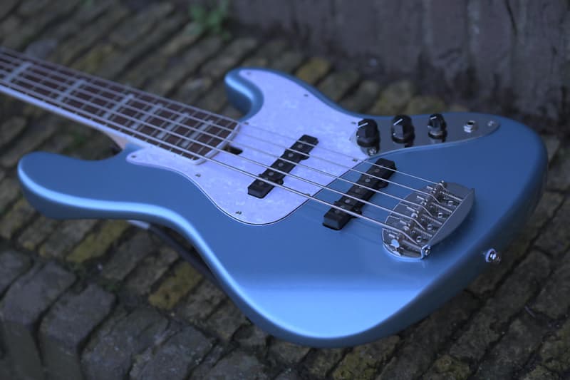 LAKLAND SK-4CL BLU Electric Bass Guitar | eBay