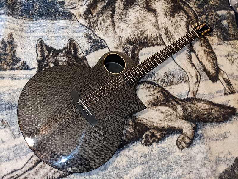 Enya X4 Pro Carbon Fiber AcousticPlus® Guitar Reverb