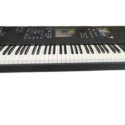Yamaha Electric keyboard modx8