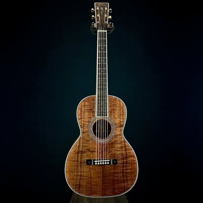 Martin Custom Shop 42 Style 00 12-Fret, Figured Koa
