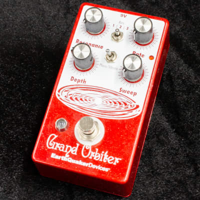 EarthQuaker Devices Grand Orbiter Phase Machine V2