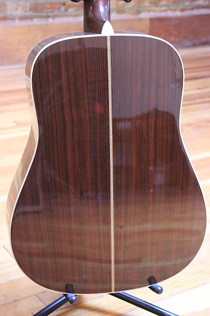 Martin HD-28V 2000 | Reverb