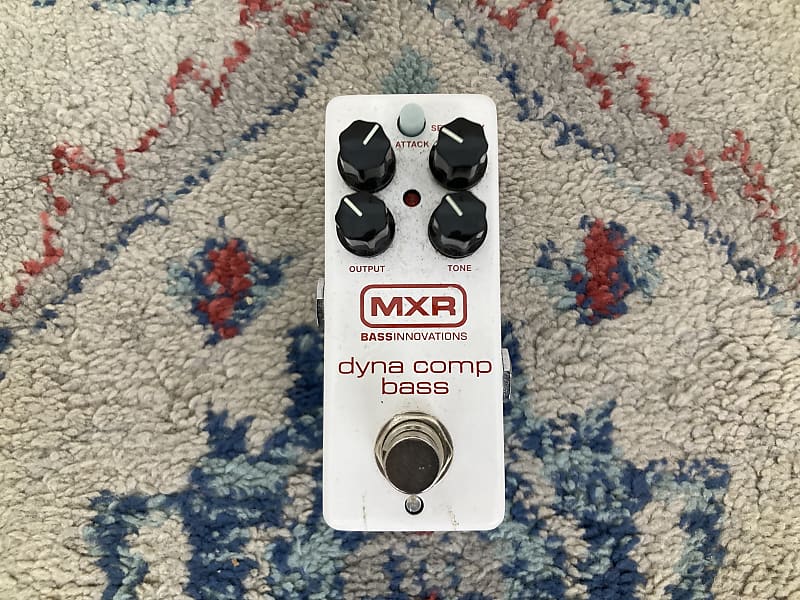 MXR DYNA COMP BASS