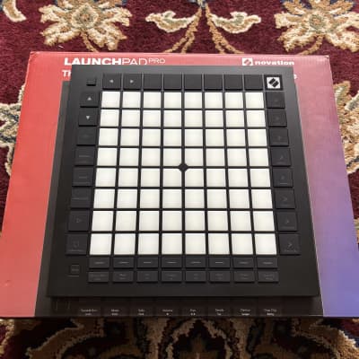 Novation Launchpad Pro MKIII Pad Controller 2020 - Present - Black image 4