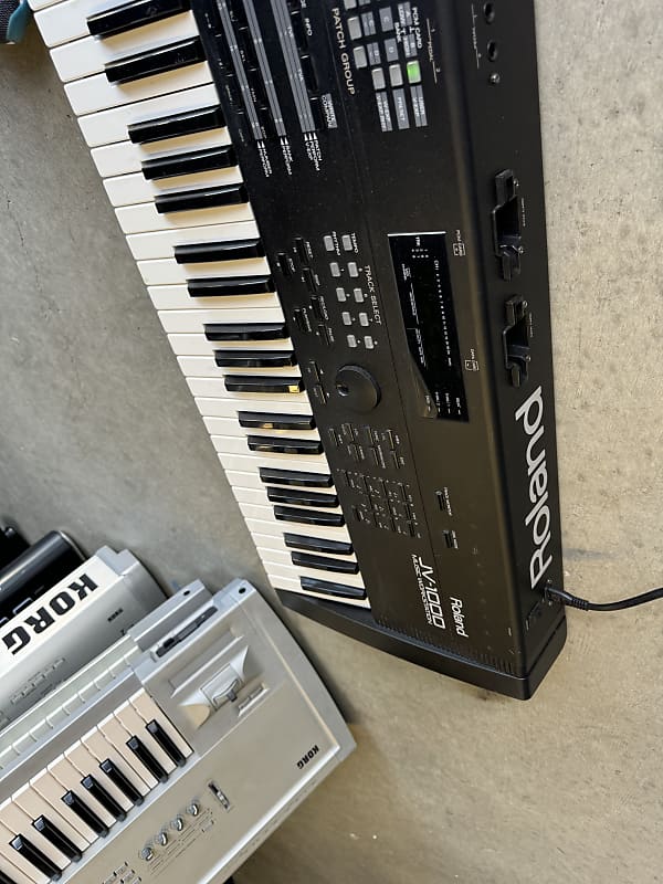 Roland JV-1000 Music Workstation | Reverb