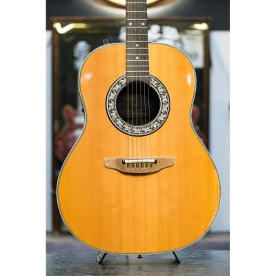 Ovation 1621 Artist