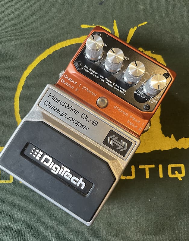 ギター Digitech HardWire DL-8 Delay/Looper mqdefault.jpg