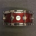 DW Design Series 5x14 Snare Drum in Cherry Stain