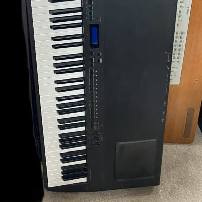 Yamaha P-200 Digital Piano