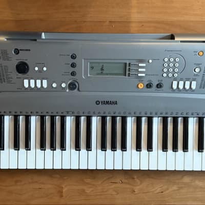 Yamaha YPT-310 - Silver