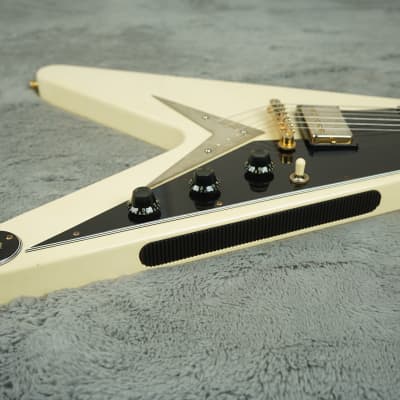1982 Gibson Flying V FF-82 White + OHSC | Reverb 1982 Gibson Flying V FF-82 White + OHSC | Reverb