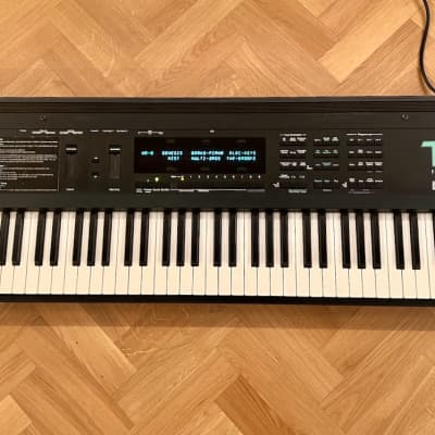 Ensoniq TS-12 Workstation Synthesizer