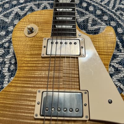 Gibson Les Paul Standard '60s 2020 - Present - Triburst image 20