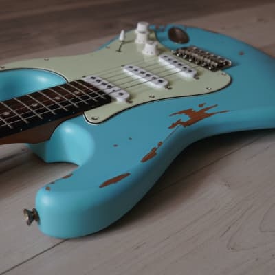 AIO HRS Relic Stratocaster - Sonic Blue image 7