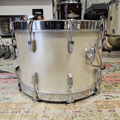 Sonor Phonic 9-ply Beech Kit 24-18-15-14" in Metallic Silver image 4