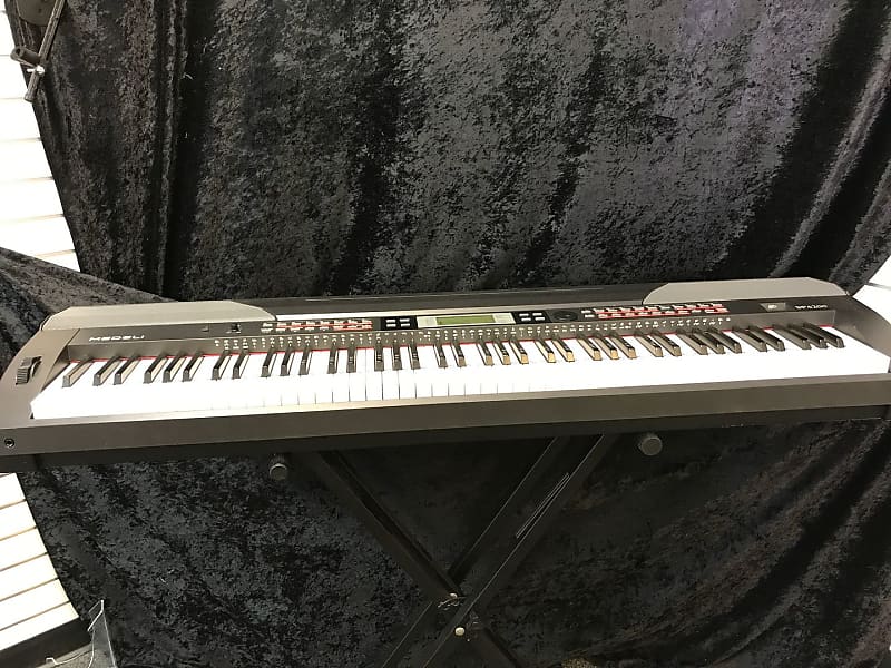 Medeli SP4200 Stage Piano (Nashville, Tennessee) Reverb
