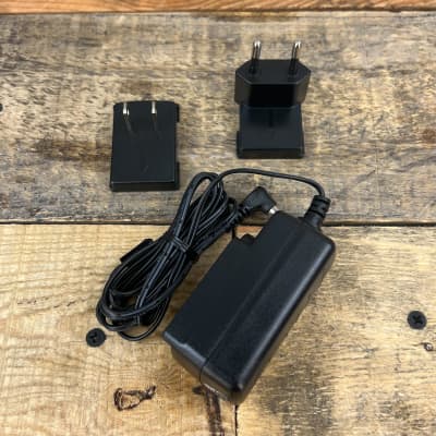 Digitech PS0913 9v 1.3A AC Power Supply | Reverb Digitech PS0913 9v 1.3A AC Power Supply | Reverb