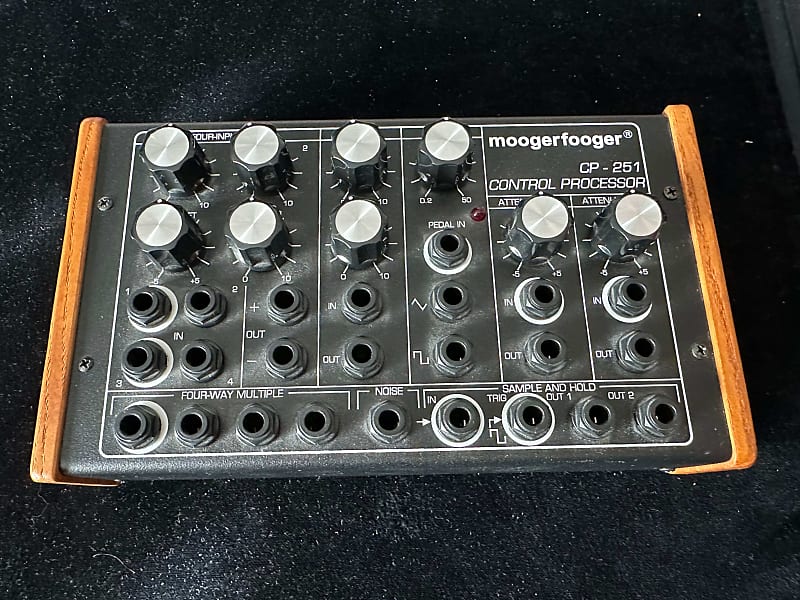 Moog Moogerfooger CP-251 Control Processor