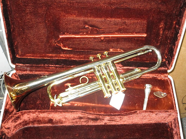 Fe olds and son trumpet hot sale