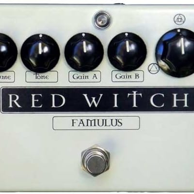 Red Witch Famulus Distortion