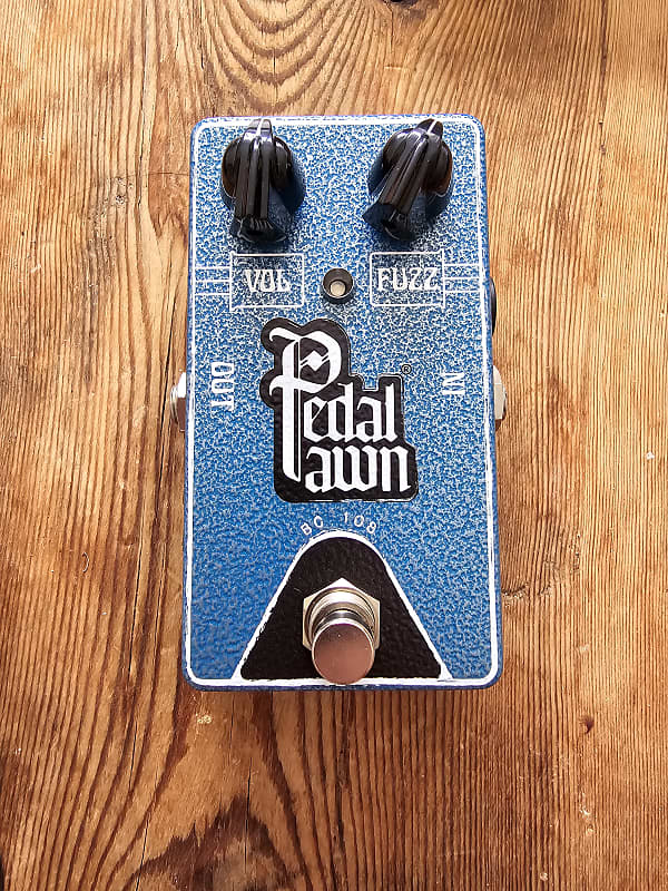 Pedal Pawn BC108 LTD EDITION FUZZ w/ NOS Telefunken BC108
