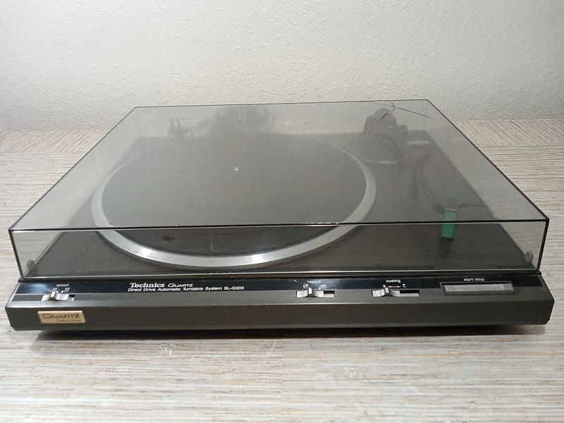 Technics SLQ300 Direct Drive Automatic Turntable Vintage Reverb