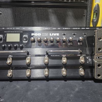 Line 6 POD X3 Live Multi-Effect and Amp Modeler