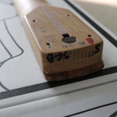 Fender 099-0403-920 Roasted Maple Stratocaster Neck, 22-Fret - Pau Ferro (B-Stock) image 5