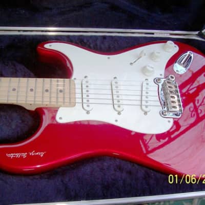 1995 G&L Fullerton Signature Stratocaster  RARE Candy Apple Red - 1st Year of issue #110 image 13