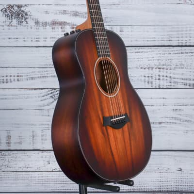 Taylor GS Mini-e Koa Plus Acoustic Guitar | Matte image 5