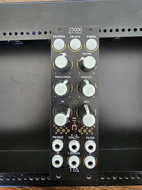 Tiptop Audio Z5000 Multi-Effect