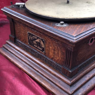Rare Vintage Victor Talking Machine Type M -Working Condition  1900-Oak-All Original image 7