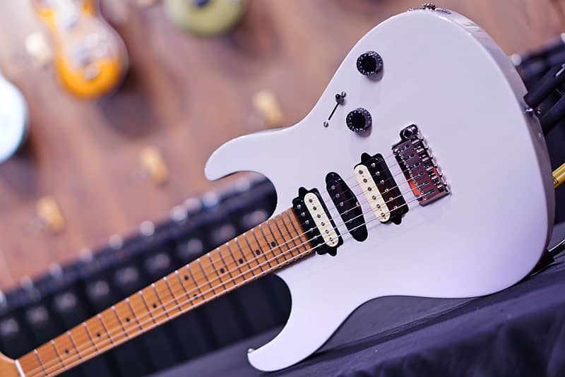 Suhr Modern antique 2022 Trans White | Reverb