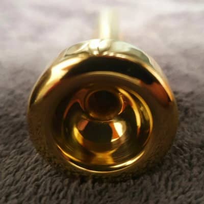 CONN 3 , brushed 24k gold plated trumpet mouthpiece image 6