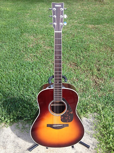 YAMAHA LL6 ARE 【美品】 Yamaha LL6 ARE Original Jumbo Acoustic Guitar - Natural