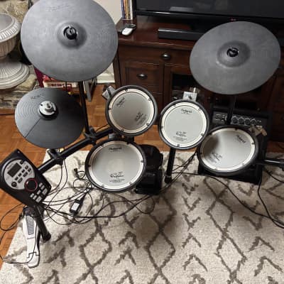Roland TD-11KV V-Drum Kit with Mesh Pads 2010s - Black