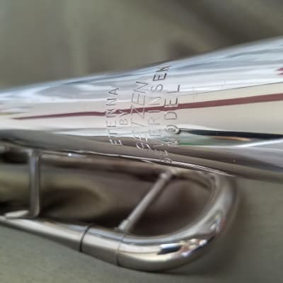 Getzen Severinsen Model Eterna 900S Trumpet 1968-1971 w/hard case, mouthpieces, mutes, & lyre image 5