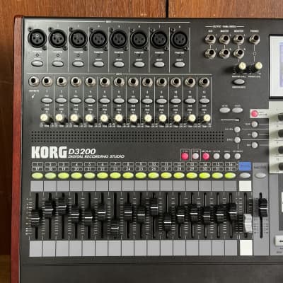 Korg D3200 32-Track Digital Recording Studio Desktop Recorder | Reverb