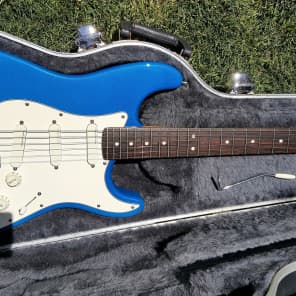 Fender  Stratocaster Plus DX 1996 Electric Blue image 17