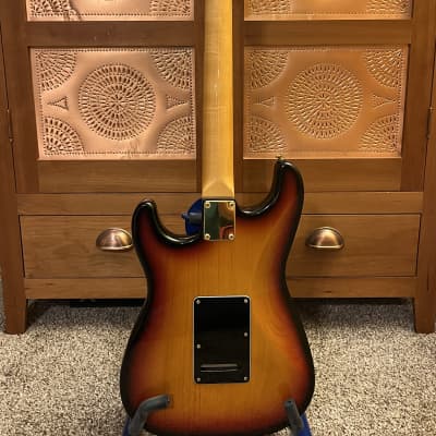 1992 Fender Stevie Ray Vaughn Stratocaster 1992 Sunburst image 2
