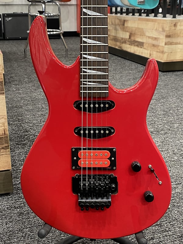 Aria Pro II Viper Series VP-40 Red Super Strat w/ Dimarzio