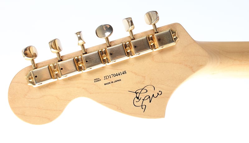 Fender Mami Sasazaki Signature Stratocaster
