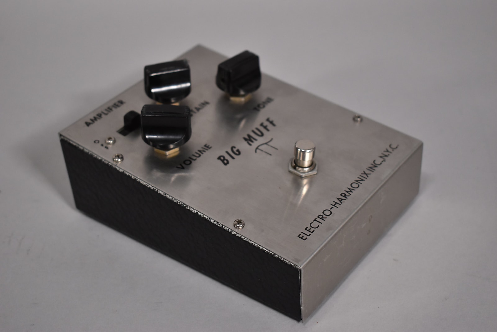 c. 1969 Electro-Harmonix Big Muff Pi V1 Triangle image 2