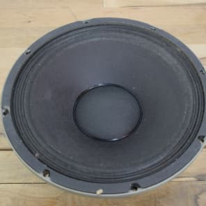 Used guitar speakers for sale 2025