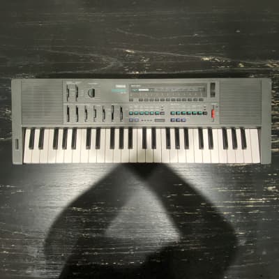 Buy used Yamaha PortaSound MK-100