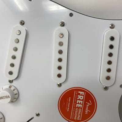 Squier by Fender Affinity Stratocaster Loaded Pre-Wired Pickguard MINT/NEW 21120 image 3