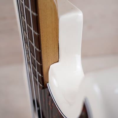 Fender Classic Series '60s Jazz Bass MIM 2004 Olympic White w/ Bag image 11
