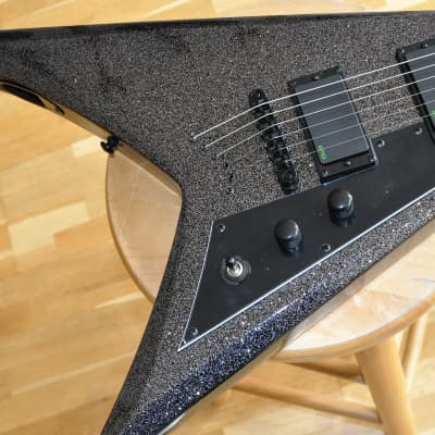 ESP LTD KH-V BSP Black Sparkle / KHV Kirk Hammett Signature ESP LTD KH-V BSP Black Sparkle / KHV Kirk Hammett Signature